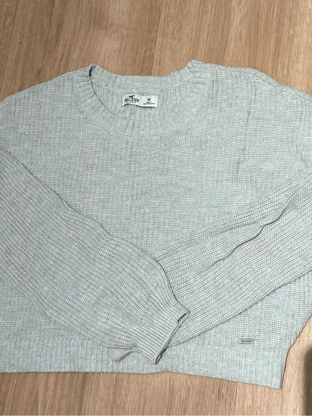 Hollister Women’s Crop Sweater - Light Gray